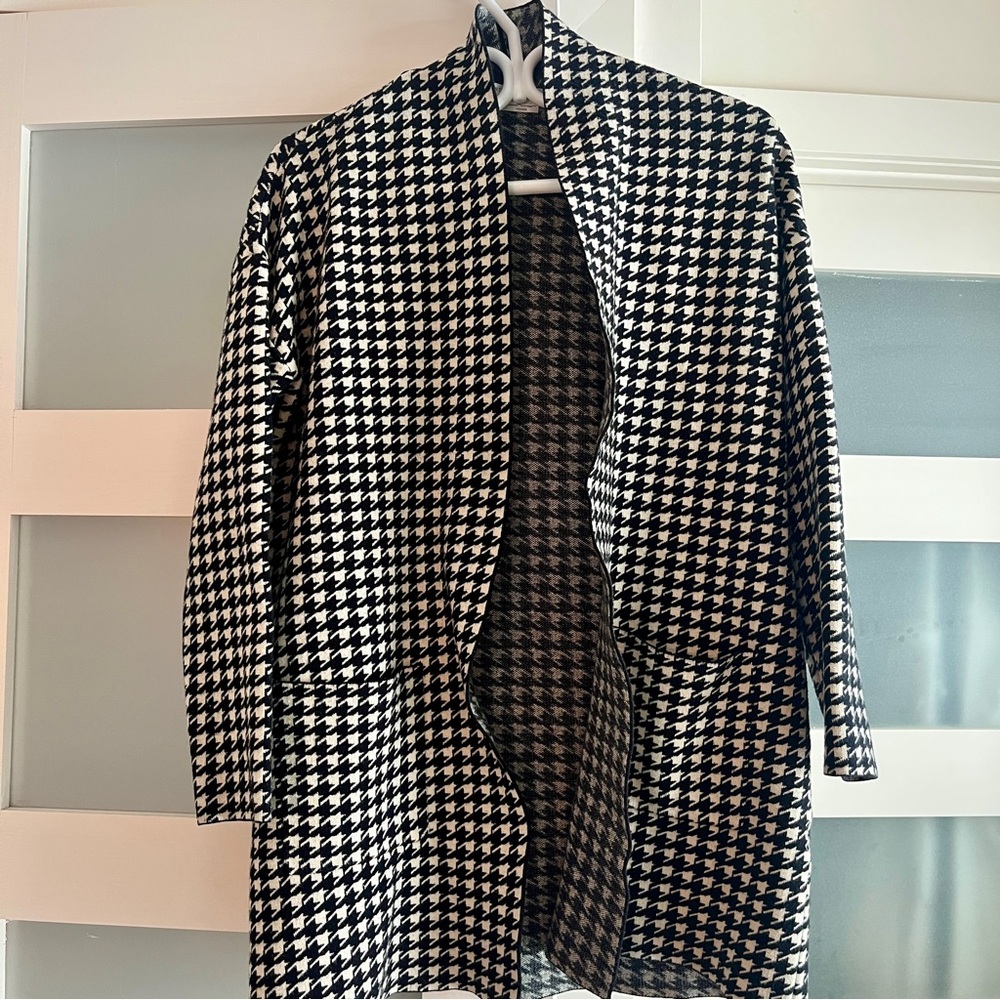 EUC Hundstooth Viscose Cardigan Large